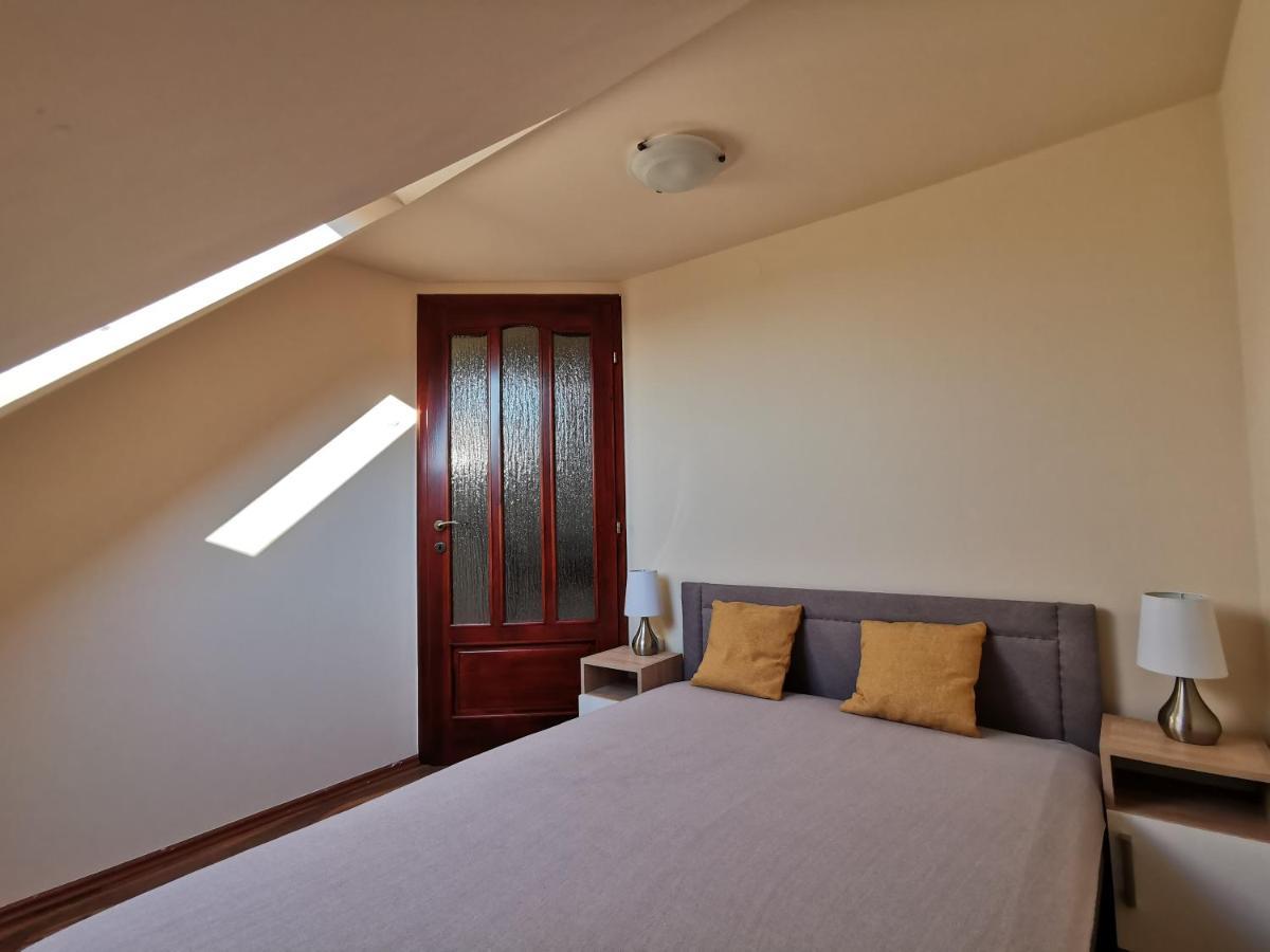 Galery Apartman Gyula Εξωτερικό φωτογραφία