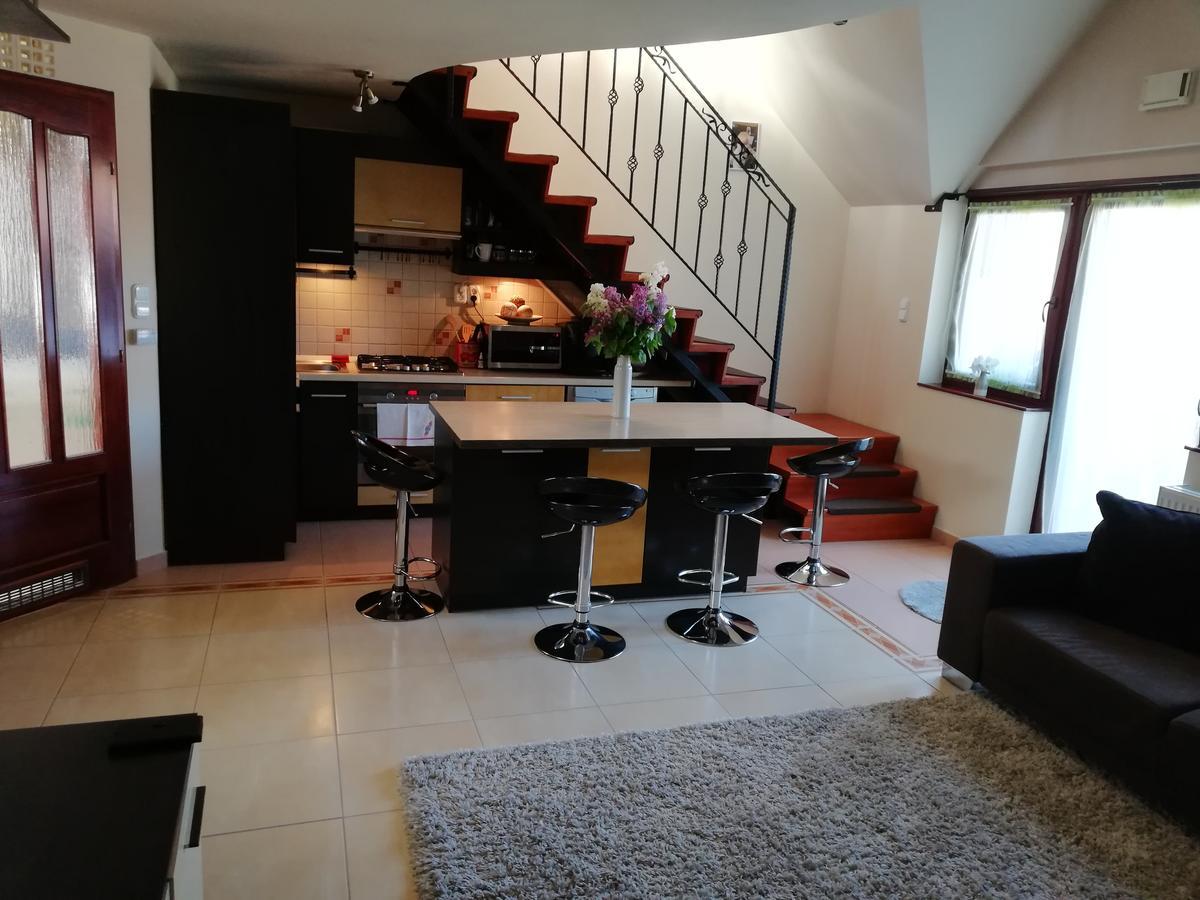 Galery Apartman Gyula Εξωτερικό φωτογραφία